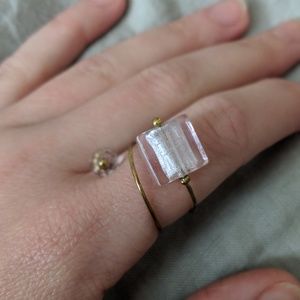 Rose stone ring
